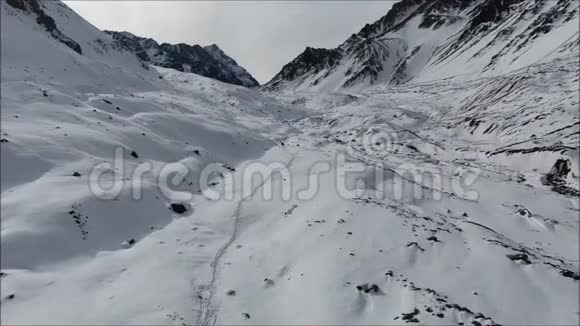 山雪谷景视频的预览图