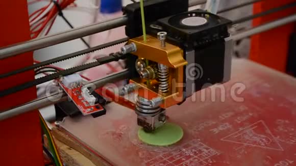 3D打印机工作熔融沉积模型FDM3D打印机打印视频的预览图