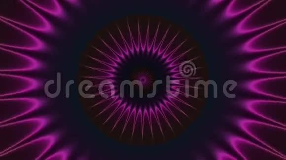 在黑暗的背景上转动紫色粉红色的霓虹灯穗盘丰富的轮廓笔画无缝华丽的设计耀眼的圆圈视频的预览图