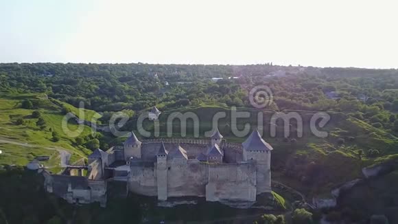 乌克兰霍廷堡的空中景色视频的预览图