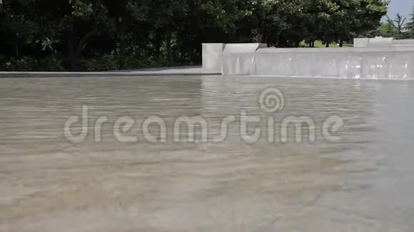 龙华烈士陵园视频的预览图