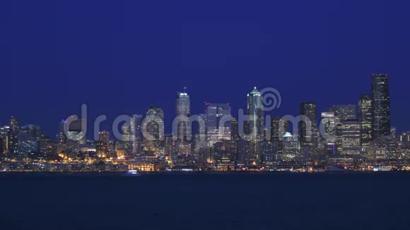 西雅图城市景观时间流逝之夜视频的预览图
