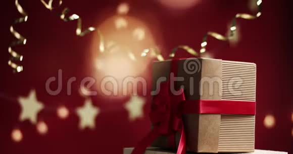 漂亮时尚的圣诞装饰品视频的预览图