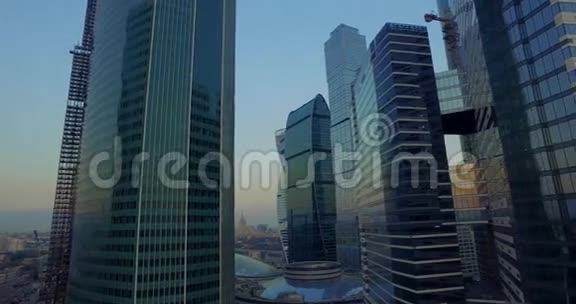 摩天大楼的空中景观视频的预览图