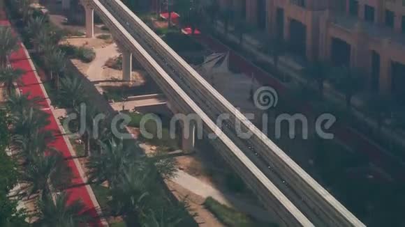 棕榈街时间从迪拜市算起视频的预览图
