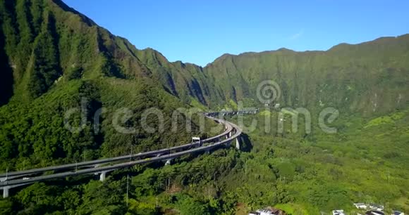 夏威夷考艾岛的鸟瞰图视频的预览图