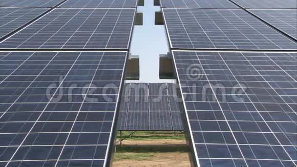 太阳能发电厂视频的预览图