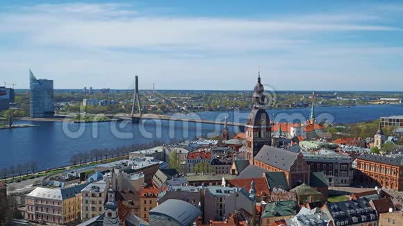 爱沙尼亚塔林老城的时光流逝全景视频的预览图