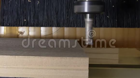 铣床木材数控用于工业家具生产视频的预览图