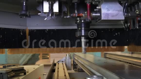 铣床木材数控用于工业家具生产视频的预览图