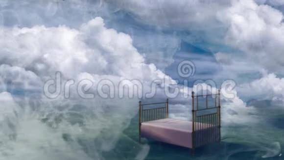 在幻想景观中的床视频的预览图