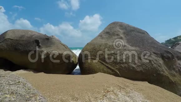 科萨米的热带珊瑚海滩视频的预览图