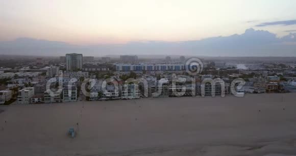 洛杉矶海岸线日出景观视频的预览图
