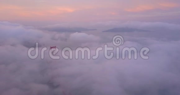 金门大桥空中日落景观视频的预览图