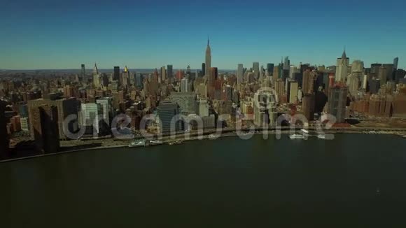 纽约市航空公司视频的预览图