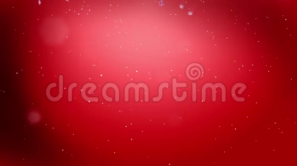 闪亮的3d雪花在空气中缓慢地在红色背景下在夜间飞行用作圣诞新年贺卡视频的预览图