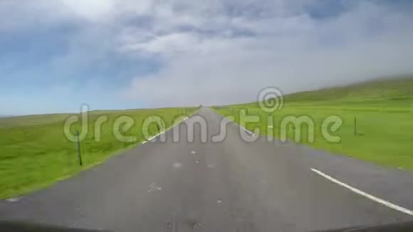 在法罗群岛的农村开车视频的预览图