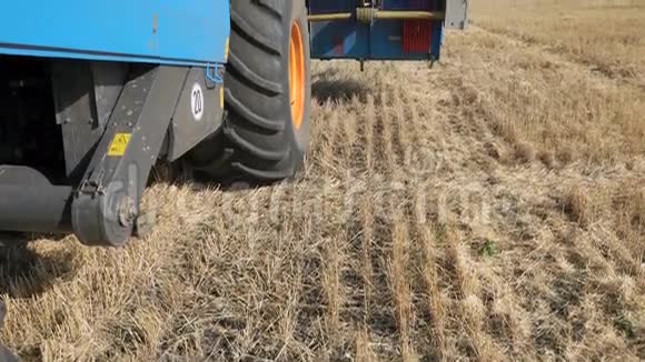 农业机械视频的预览图