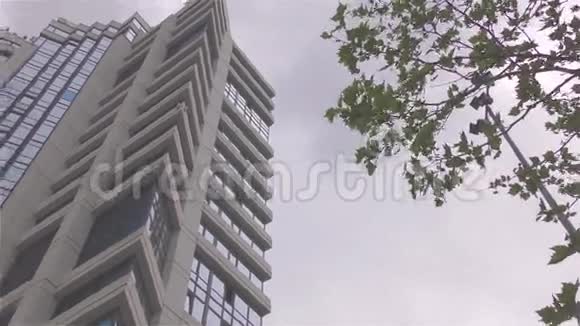 高层建筑视频的预览图