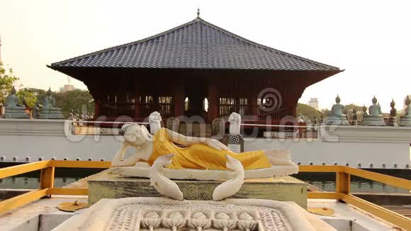 斯里兰卡佛教寺庙视频的预览图