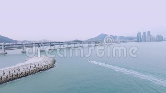 日落光安桥和光加里视频的预览图