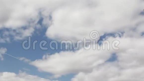 云时间推移视频的预览图