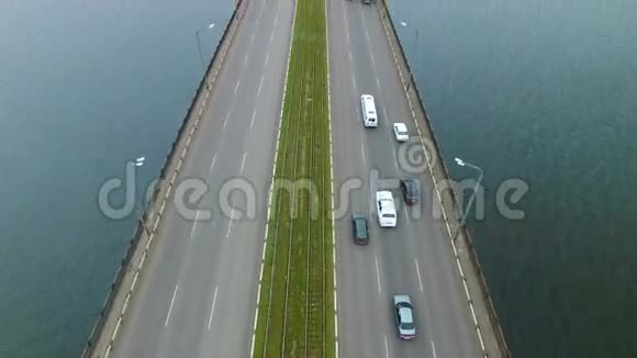 道路桥梁的航空测量视频的预览图