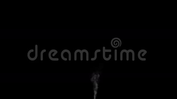 从底部喷出的随机蒸汽雾视频的预览图