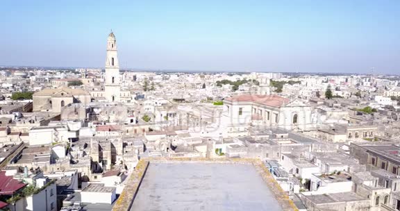 意大利莱切的历史城市中心视频的预览图