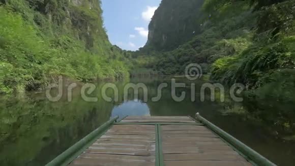 越南的TrangAn景观视频的预览图