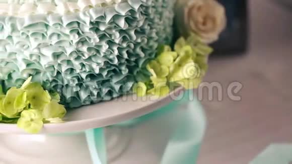 结婚蛋糕视频的预览图