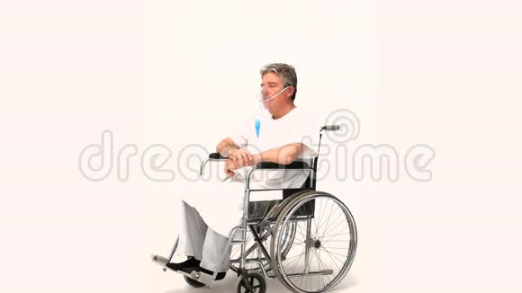 坐轮椅的病人视频的预览图