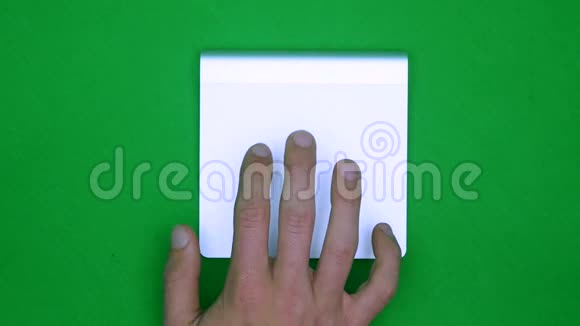 套手势展示电脑触摸屏平板电脑触控板的用途4K与绿色屏幕现代视频的预览图