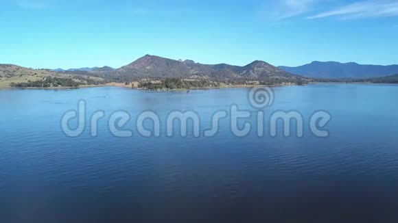 白天昆士兰州莫格拉湖视频的预览图