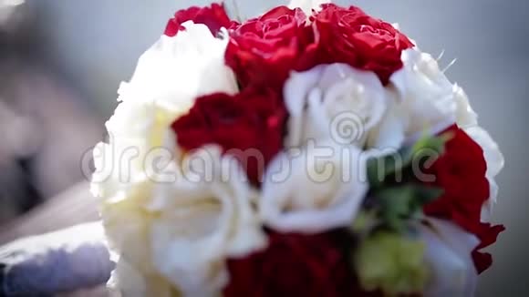 很漂亮的婚礼花束视频的预览图