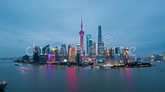晚上上海天际线视频的预览图