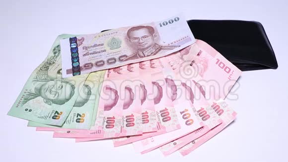 泰国钞票20泰铢100泰铢和1000泰铢等等视频的预览图