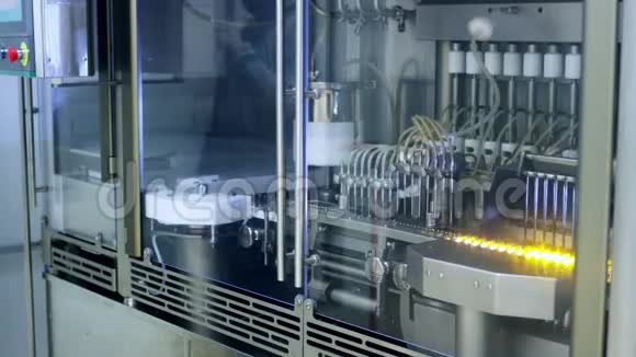 制药瓶生产线制药业视频的预览图