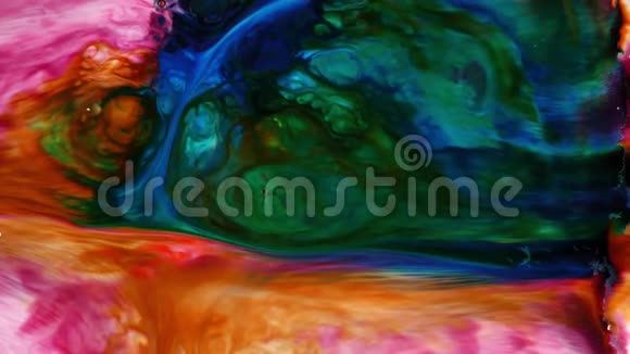 抽象彩色涂料油墨液体爆炸扩散迷幻爆炸运动视频的预览图
