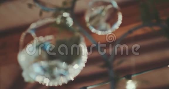 玻璃婚礼装饰品婚宴视频的预览图