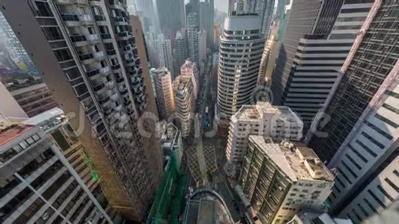 香港摩天大楼市中心的鸟瞰图视频的预览图