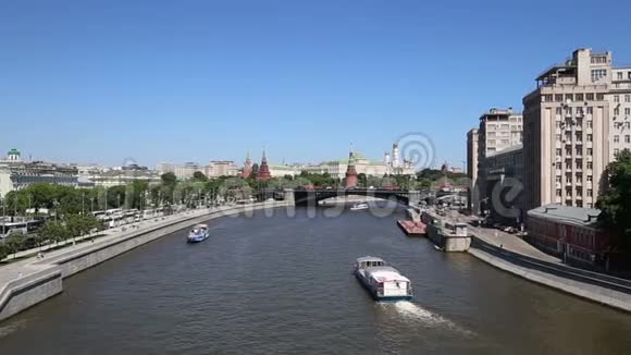 莫斯科河和克里姆林宫日莫斯科俄罗斯莫斯科最受欢迎的景色视频的预览图