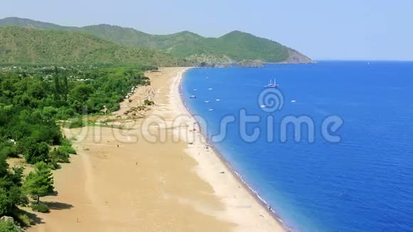 地中海海岸从高角度视频的预览图