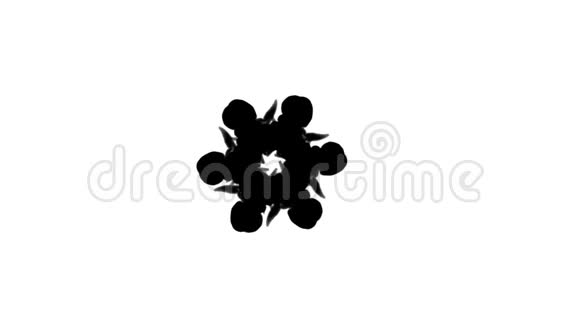 头顶的黑色墨水流形成星星墨水在白色上缓慢地注入或吹烟水中的黑色墨水视频的预览图