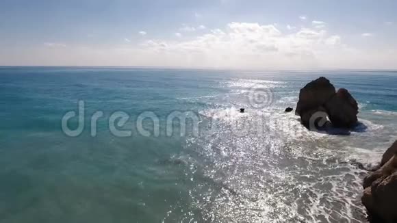 蓝色海洋的美丽景观视频的预览图