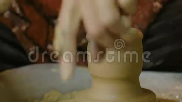 陶工车间专用工具的专业陶工定型杯视频的预览图