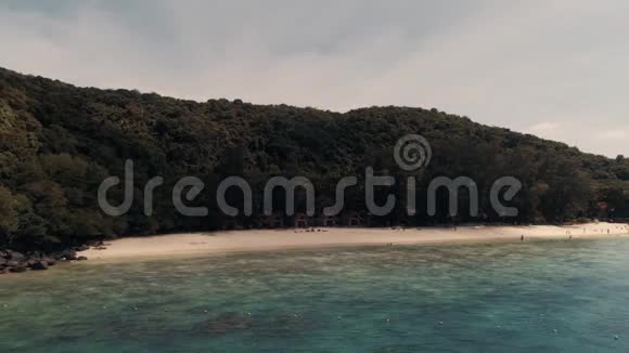 泰国珊瑚岛无人机射击视频的预览图