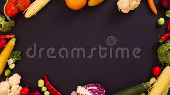 蔬菜做食物视频的预览图