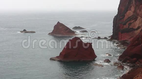 马德拉岛上的岩石视频的预览图