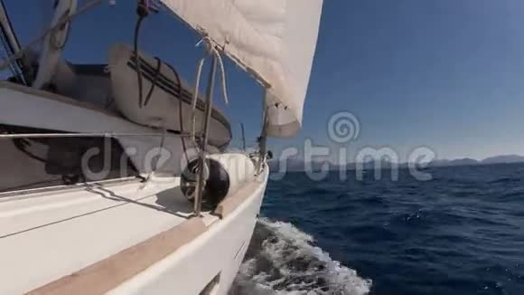 帆船比赛视频的预览图